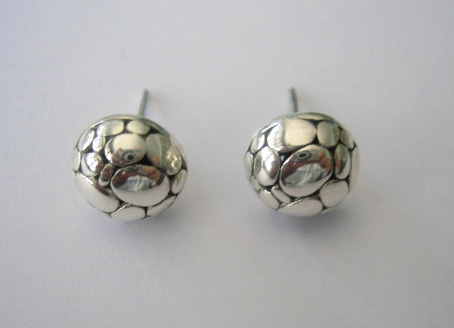 sterling silver Pebbles design silver stud earrings